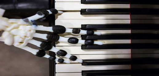 Robot hand that plays Jingle Bells could help us make better limbs