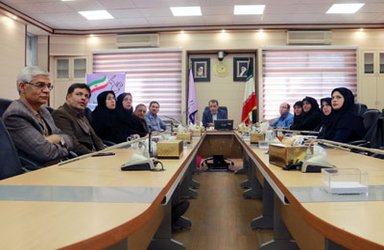 نشست رییس دانشگاه با گروه های آموزشی پاتولوژی و کودکان برگزار شد