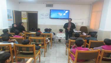 برگزاری برنامه آموزشی بیماری های شایع در فصل سرما برای دانش آموزان پسرانه ابتدایی مدرسه شهید آیت