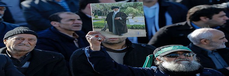 ‫جلوه های بصیرت و آگاهی جامعه دانشگاهی صنعتی قم در روز ۹ دی