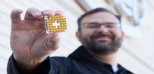 Intel’s quest to build the world’s first true quantum computer