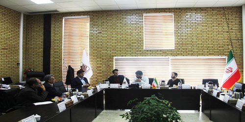 دیدار ریاست دانشگاه با مسئولین استانی شعب بانک صادرات ایران