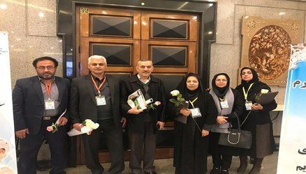 تقدیر از پرستاران نمونه کشوری در مراسم بزرگداشت سالروز ولادت باسعادت حضرت زینب (س) و روز پرستار