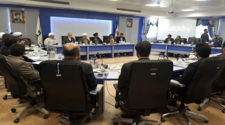 مدیرگروه معارف اسلامی نهاد نمایندگی رهبری در دانشگاه‌ها: استادان معارف اسلامی در کلاس درس کرسی‌های آزاداندیشی برگزار کنند