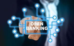 همراه با هشتمین همایش بانکداری الکترونیک و نظام های پرداخت/۲۱-تحقق بانکداری باز با فین‌تک‌ها