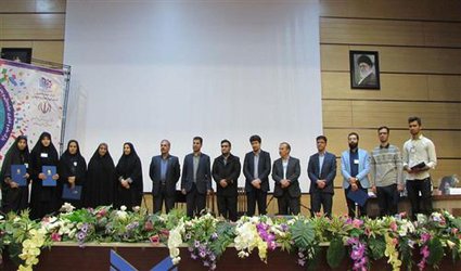 برگزاری نخستین رویداد علمی ایده شو با عنوان "کسب و کار زنان" در دانشگاه آزاد اسلامی شهرکرد