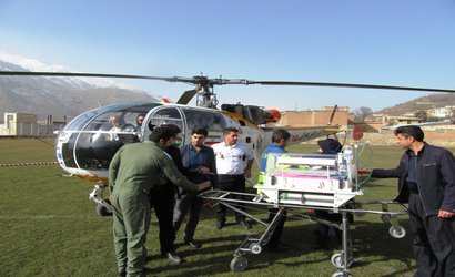 اعزام هوایی نوزاد یک روزه به بیمارستان بعثت سنندج