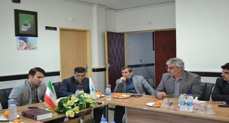 اولین جلسه دانشگاه آزاد اسلامی واحد دزفول با شهرداری و شورای شهر دزفول برگزار شد.
