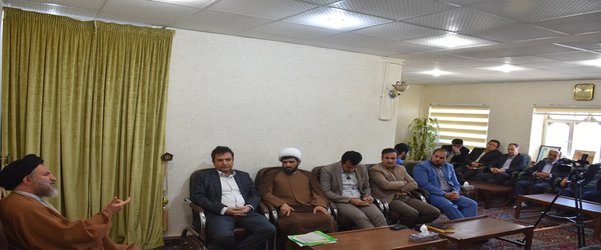 گزارش تصویری دیدار هیئت رئیسه دانشگاه علوم پزشکی کهگیلویه و بویراحمد با آیت الله ملک حسینی