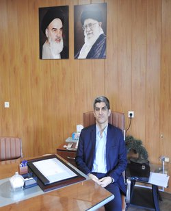 پیام تبریک رئیس دانشگاه صنعتی ارومیه به مناسبت  ایام دهه مبارک فجر و سالروز چهلمین سال پیروزی اتقلاب اسلامی