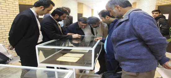 بازدید جمعی از مسئولین سازمان بسیج علمی استان از نمایشگاه قرآنی دانشگاه