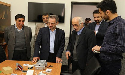 رشد تکنولوژی و ارتباط مستمر با دانشگاه