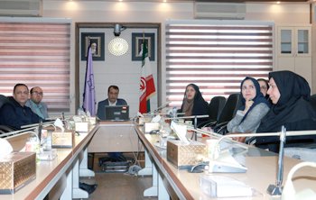 برگزاری نشست رئیس دانشگاه با مدیر گروه آموزشی زنان و زایمان 