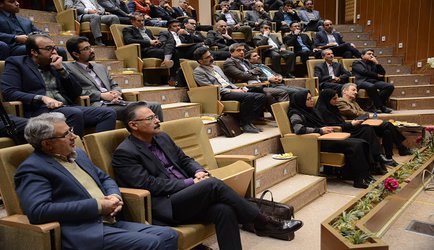 آیین تجلیل از اساتید فرهیخنه دانشگاه علوم پزشکی سبزوار (گزارش تصویری)