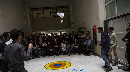 تقدیر از تیم‌های برگزیده نجات تخم مرغ