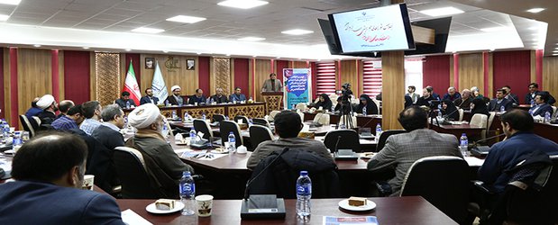 دومین اجلاس شوراهای هم اندیشی اساتید و نخبگان دانشکده های دانشگاه تبریز(تصویر)