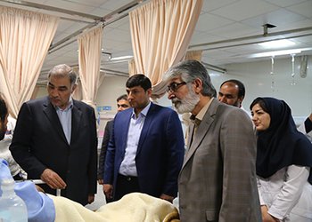 توسط نماینده وزیر بهداشت، درمان و آموزش پزشکی صورت گرفت؛
ابلاغ پیام تبریک نوروزی وزیر بهداشت به پرسنل دانشگاه علوم پزشکی بوشهر و مراکز تابعه / گزارش تصویری