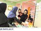 مسئولان مرکز طبی کودکان از بیماران بیمارستان در هفته دوم فروردین عیادت کردند