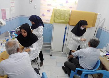 رییس شبکه بهداشت و درمان شهرستان دشتستان:
۱۰۰ هزار نفر از شهروندان دشتستانی از خدمات آزمایشگاهی در سال ۹۷ بهره‌مند شده‌اند
